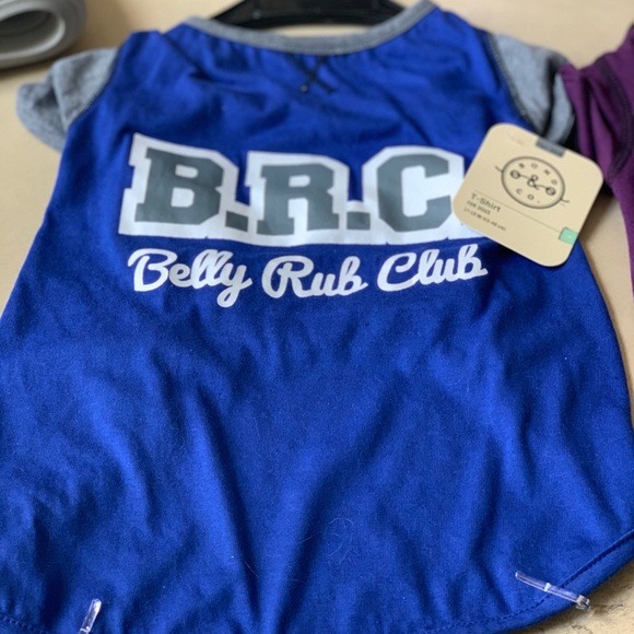 Dogs T-Shirt. - Picture 3 of 9